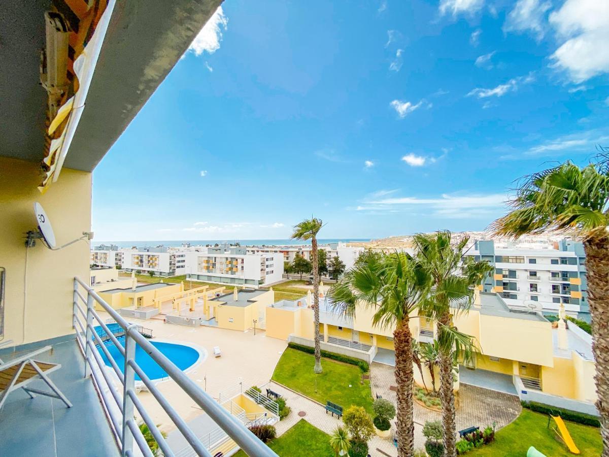 Sea View Apartment By Beach & Marina #1869 لاغوس المظهر الخارجي الصورة