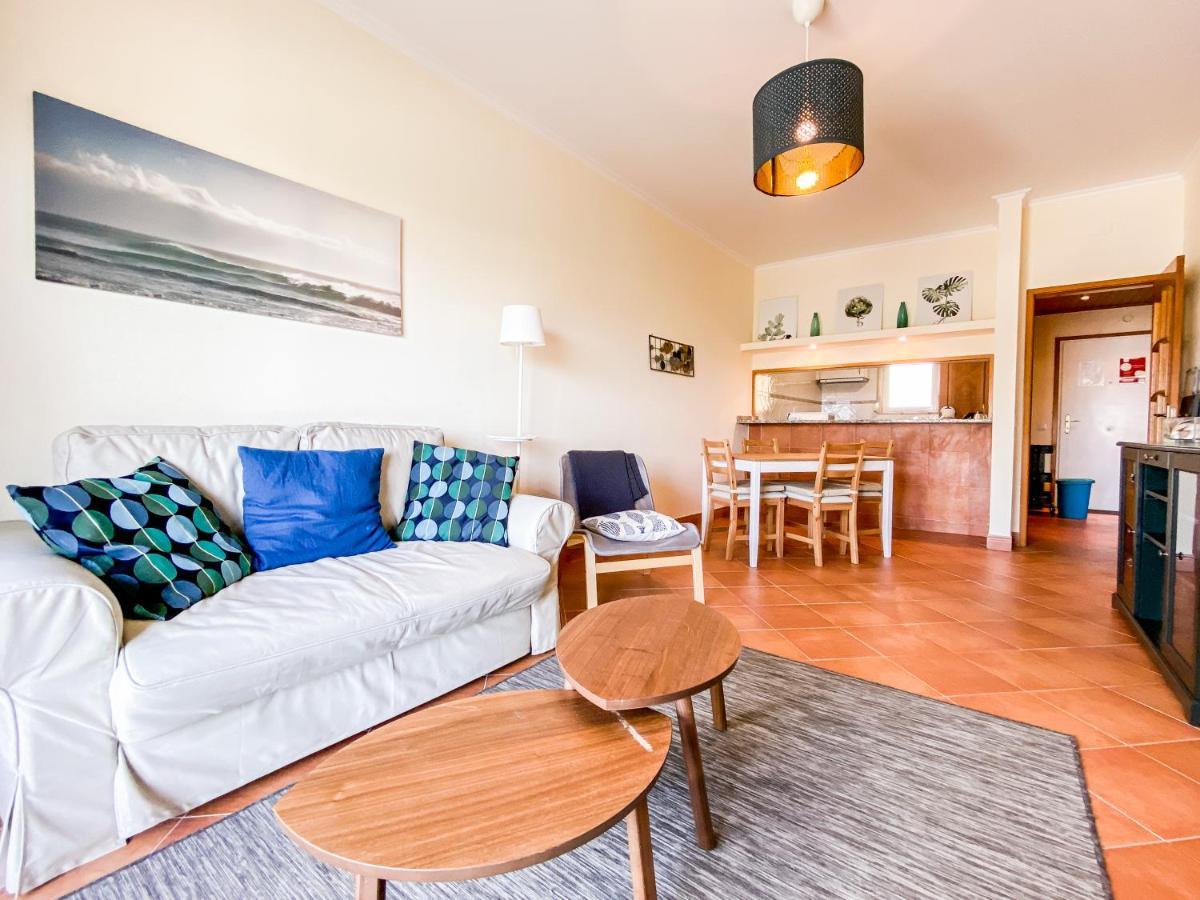 Sea View Apartment By Beach & Marina #1869 لاغوس المظهر الخارجي الصورة